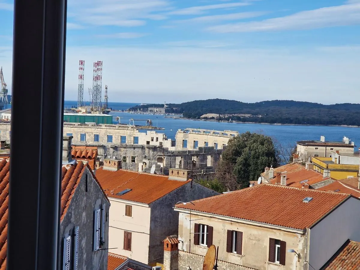 Daire Arena Sunset, Sea Coloseum View, 2 Rooms Free Parking Pula