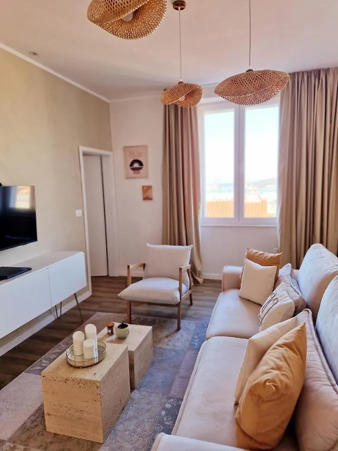 Arena Sunset, Sea Coloseum View, 2 Rooms Free Parking Pula Daire